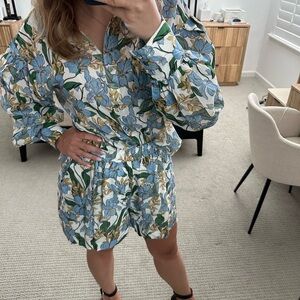 Floral Puff Sleeve Blouse and Shorts Set Size US 8 EU 40